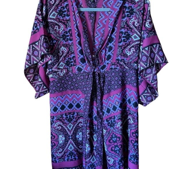 Express Casual Boho Butterfly Sleeve Keyhole Breast with long Tie Size Large - Picture 1 of 8